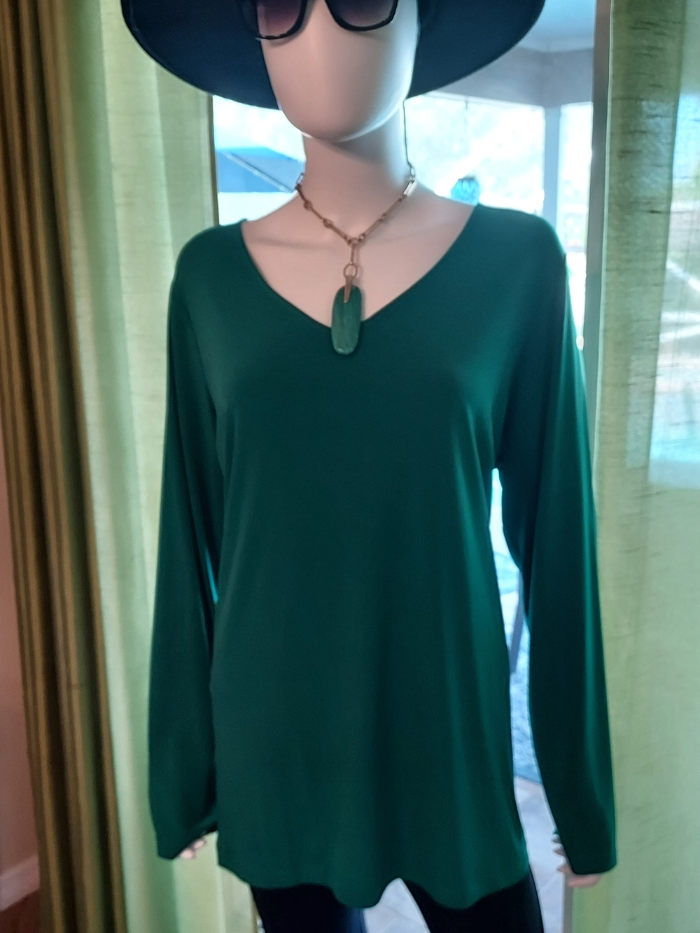 Ladies Susan Graver Liquid Knit V-Nck Long Sleeve Top - Pine Needle Green.Sz. XL